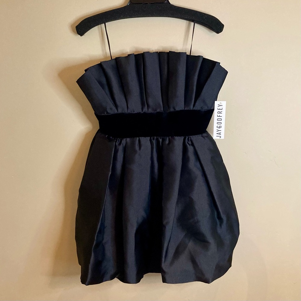 NEW Jay Godfrey Black Lola Strapless Mini Dress Satin Pleated Bubble Hem Size 10 - Picture 8 of 16
